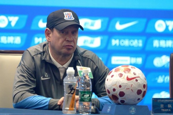 配资网站配资 斯卢茨基：今天的良好开局，我认为可能有一些运气的成分